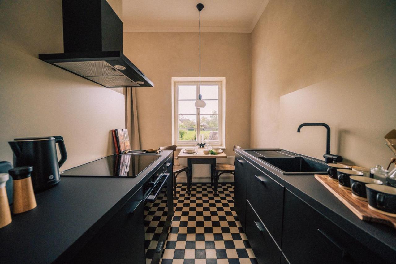 Gut Foersterlay - Exklusive Boutique Apartments Im Historischen Winzerhaus Direkt An Der Mosel Lösnich Buitenkant foto