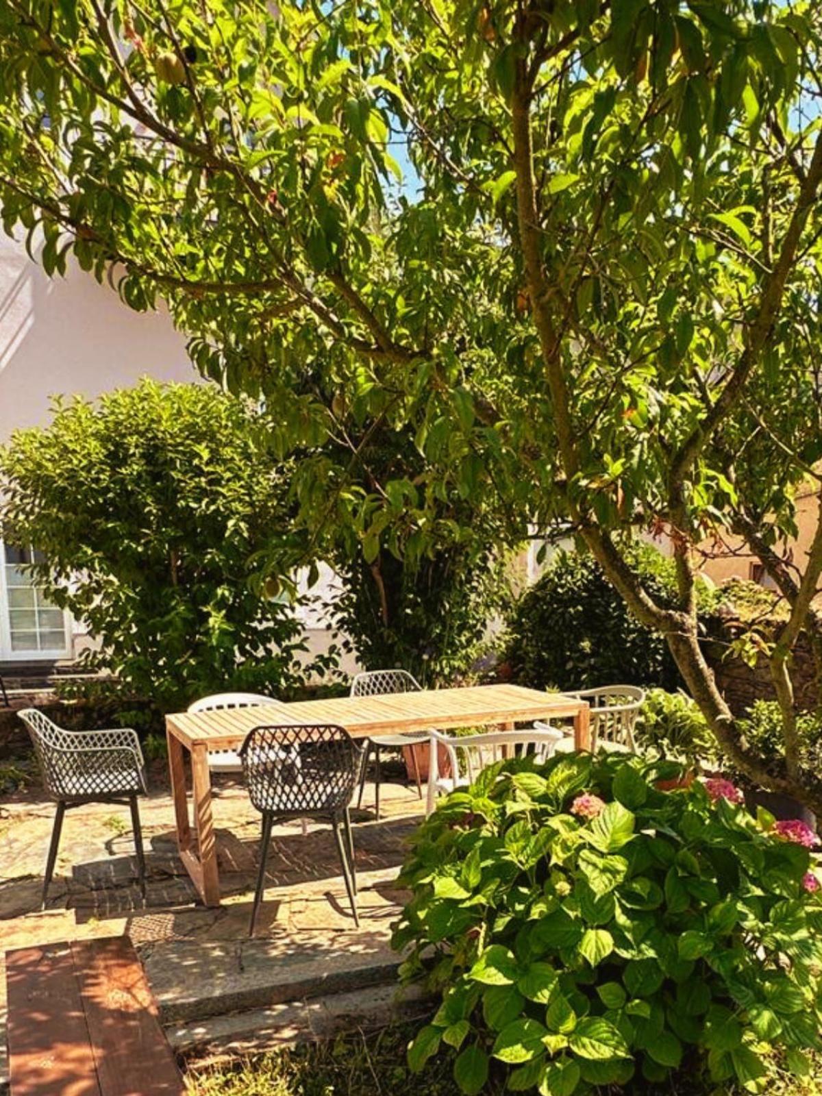 Gut Foersterlay - Exklusive Boutique Apartments Im Historischen Winzerhaus Direkt An Der Mosel Lösnich Buitenkant foto